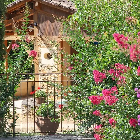 Villa Sleeps 6 Pool Wifi *