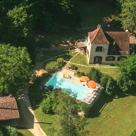 Sleeps 6 Pool Wifi Villa