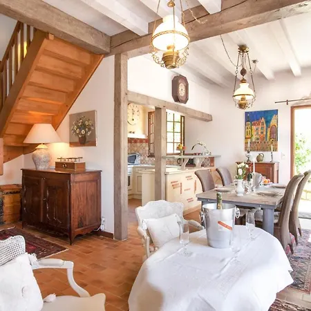 Villa Sleeps 6 Pool Wifi Vézac