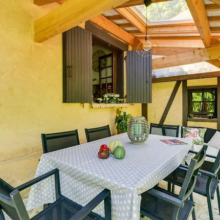 Sleeps 6 Pool Wifi Villa *